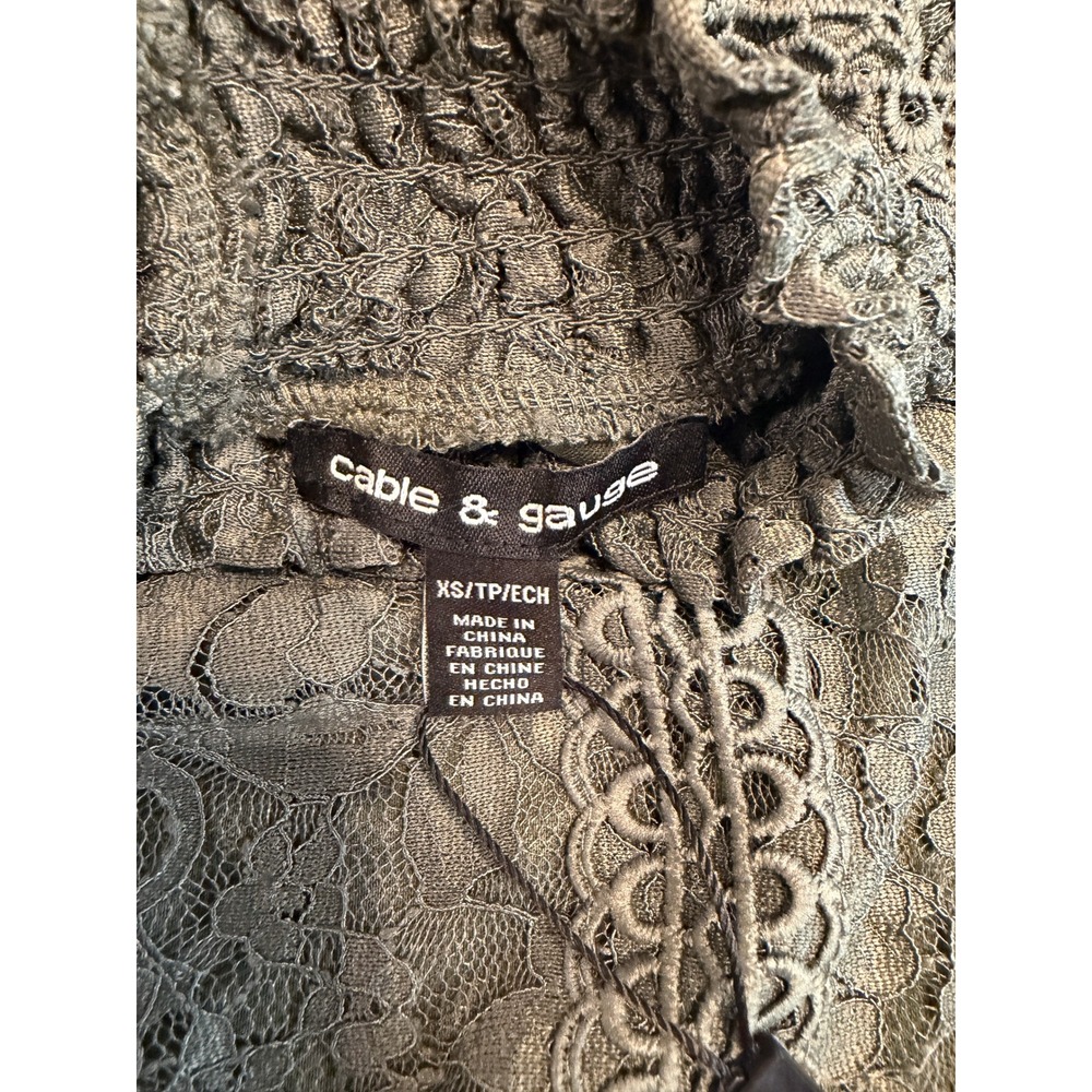 Cable & Gauge Sage Green Lace Mock‎ Neck Sleeveless Top XS NWT - Picture 6 of 8